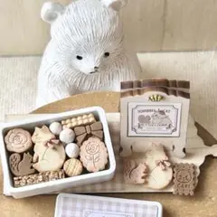 ミニチュアスイーツ 猫とリスのクッキー缶 シルバニアファミリーなどに