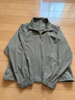 ユニクロウルトラストレッチアクティブブルゾン L