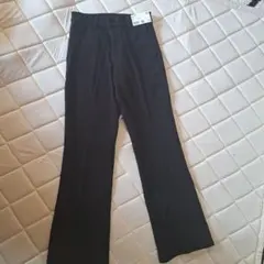 新品UNIQLOスリムフレアトラウザージーンズMサイズ