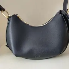 tal. by yumi ブラックショルダーバッグ