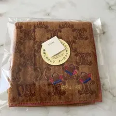 【新品】セリーヌ タオルハンカチ マカダム トリオンフ ラゲージ刺繍 ブラウン