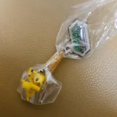 ポケモン ピカチュウ ストラップ