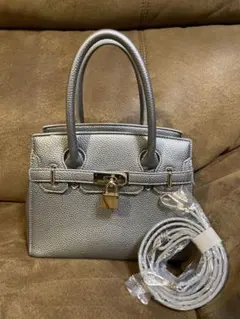 新品未使用　D.KELLYシルバー ハンドバッグ ショルダーバッグ　2way
