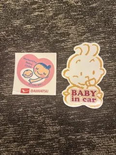 新品未使用　DAIHATSUマタニティシール 赤ちゃんが乗っています　マグネット