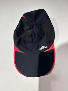 adidas メッシュキャップ 黒/赤
