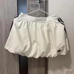 アディダス バルーンスカート ホワイト