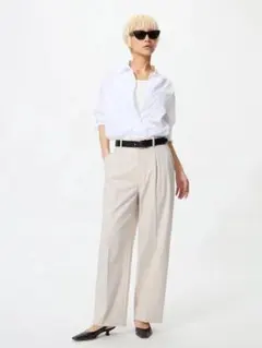UNIQLO タックワイドパンツ ナチュラル S