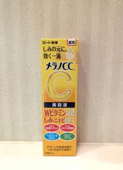 メラノCC　美容液のサムネイル