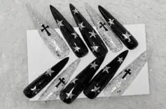 ネイルチップ 黒 ラメ Y2K 星