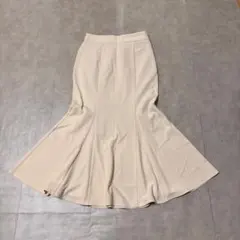 GU マーメイドスカート 裏地付き アイボリー M 重厚感 カジュアル きれいめ