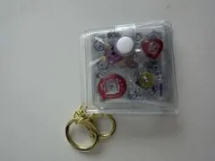 ミニシール帳完成品　たまごっち