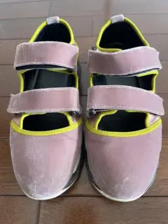 マルニ