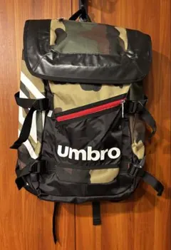umbro カモフラージュ柄 バックパック リュックのサムネイル