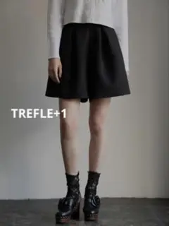 trefle+1 トレフルプラスワン　タックショートパンツ　インディゴ　デニム