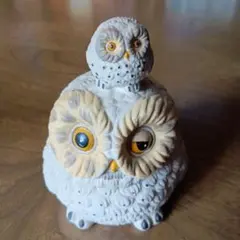 フクロウの陶器置物