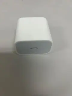 Apple 20W USB-C 電源アダプタ