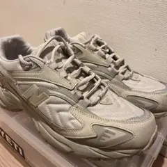 New Balance 725 ベージュ スニーカー　28cm