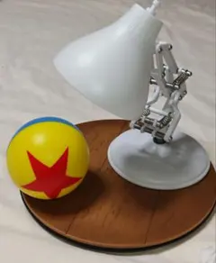 早い者勝ち！今月処分！一番くじA賞 ピクサーランプ&ピクサーボールフィギュア