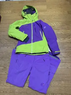 2025年最新】MAMMUT スキーウェア(女性用)の人気アイテム - メルカリ