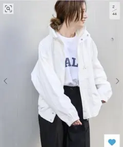 OUTDOOR PRODUCTS ホワイト アスレチックブルゾン　雑誌掲載