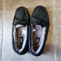 UGG ローファー