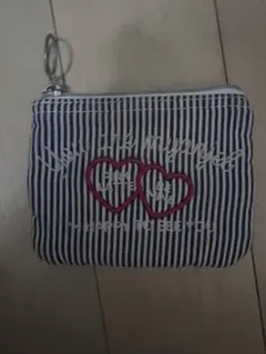 ストライプ柄ハート刺繍ポーチ