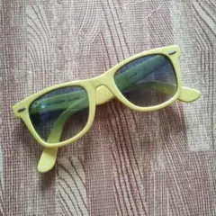 Item thumbnail for item 8bdbf0e0-332e-4d5b-9053-8f1a698014b9