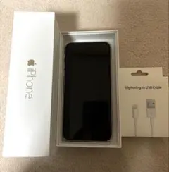 本日限定値下げ iPhone SE 第3世代 64GB スターライト