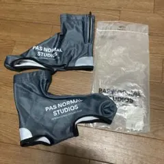 PAS NORMAL STUDIOS シューズカバーのサムネイル