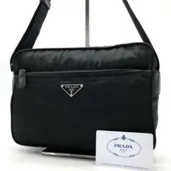 プラダ ショルダーバッグ 三角ロゴプレート シルバー金具 ナイロン レザー 黒
