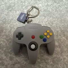 ニンテンドーミュージアム　ゲームハードキーホルダー　NINTENDO 64