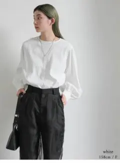 セレクトモカ　ボリュームスリーブブラウス　タグ付き新品未使用