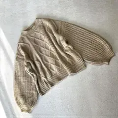 earth music&ecology ケーブル編みニット カジュアル　ベージュ