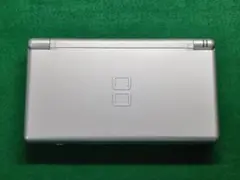 任天堂　Nintendo DS Lite　本体　シルバー