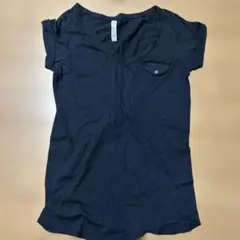 未使用品　ZARA 黒 Vネック 半袖Tシャツ Lサイズ