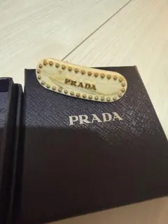 PRADA バレッタのサムネイル