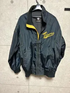 DESCENTE 横浜DeNAベイスターズ グランドコート 56 NPBマーク - メルカリ