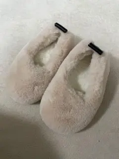 ベージュファースリッパ 滑り止め付き　ベビーシューズ　Kittosオリジナル