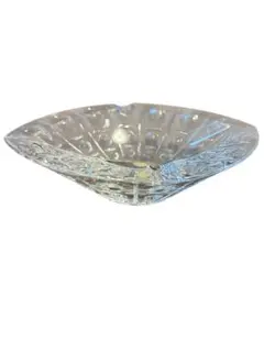 Baccarat クリスタルガラス 葉型皿　灰皿 Baccarat (バカラ) 灰皿｜トレファクONLINE