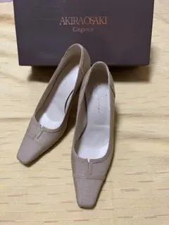 AKIRAOSAKI ベージュ ポインテッドトゥ ハイヒール