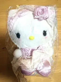 サンリオ　ホワイトフリルシリーズ　ハローキティ　ぬいぐるみ