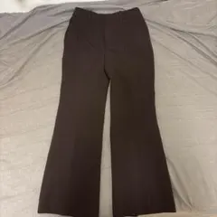 uniqlo スマートフレアパンツ