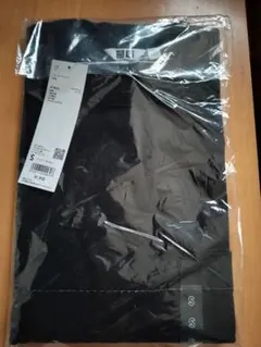 ユニクロU クルーネックT 長袖 ロンT 黒 ブラック S