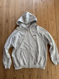 2026年最新】stussy ジップパーカー グレーの人気アイテム - メルカリ