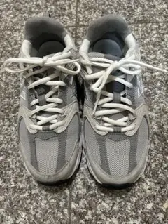 new balance スニーカー　Y2KMR530CK