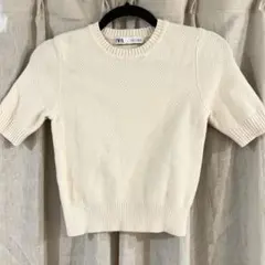 Zara 半袖　クルーネック　ニットトップス