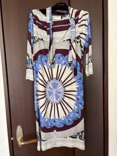 美品 エミリオプッチ カシュクール膝丈ワンピース 34 プッチ柄 イタリア製 EMILIO PUCCI（ワンピース）のフリマアイテム一覧
