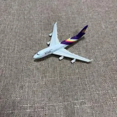 Item thumbnail for item e5b960f6-904c-474f-9ed5-cd354a608e9e