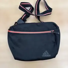 adidas ショルダーバッグ ブラック
