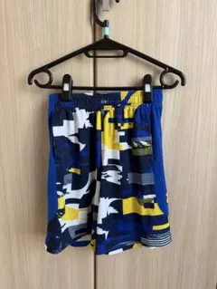 お値下げしました UNDER ARMOUR 150 ハーフパンツ①